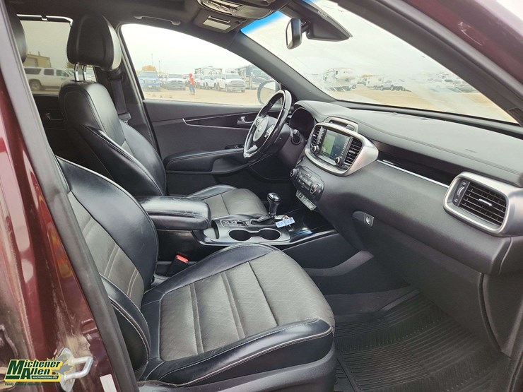 2016-kia-sorento-image-18