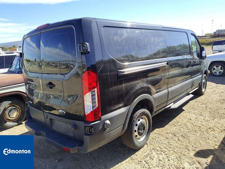 2015-ford-transit-image-4