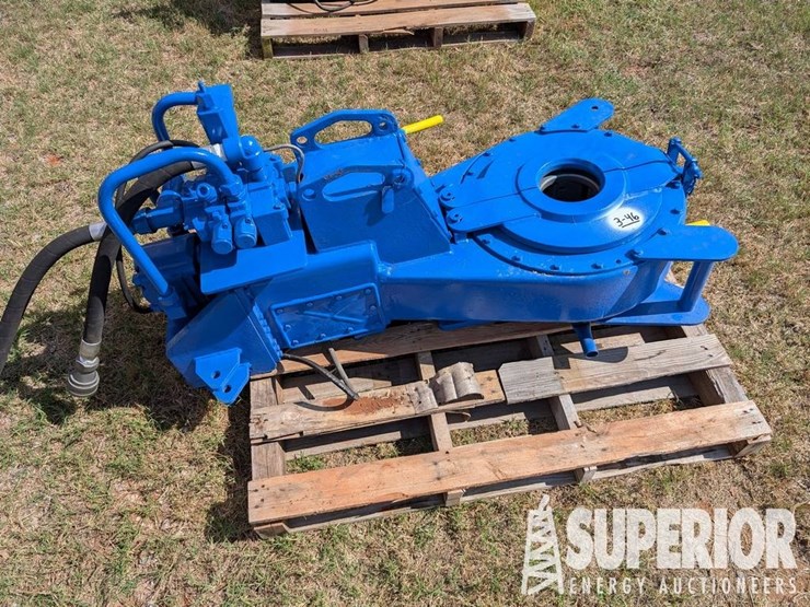(3-46)-gill-58-93r-hyd-tubing-tong-w/-2-38"-to-2-7-image-1