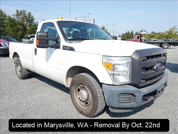 2015-ford-f250-xl-image-11