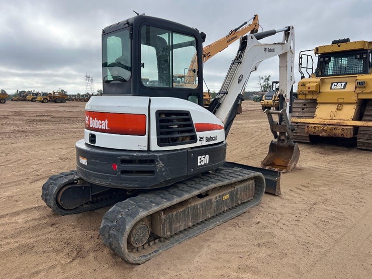 2019-bobcat-e50-image-4