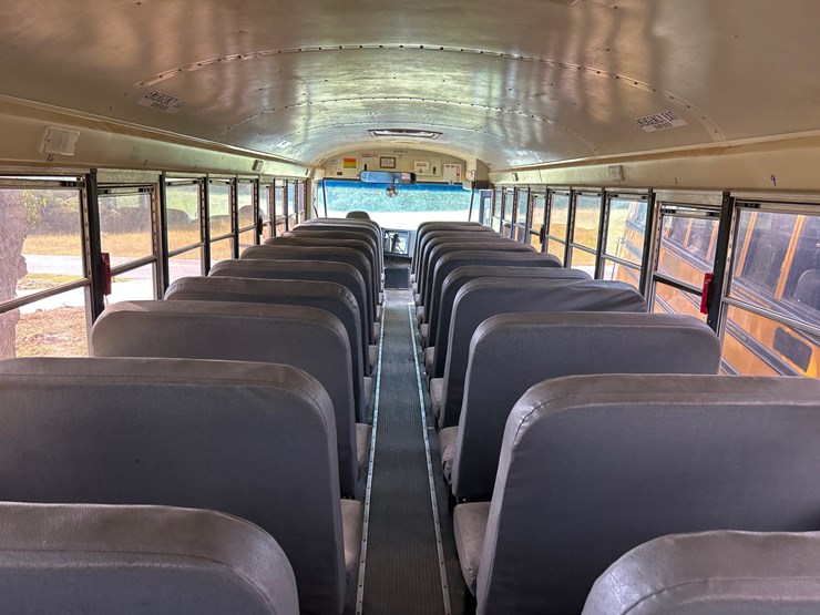 #407-•-2014-ic-corporation-pb105-bus-image-9