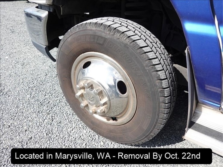 2012-ford-e450-image-17