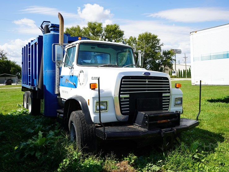 1987-ford-l9000-image-13
