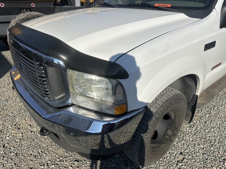 2004-ford-f350-image-9