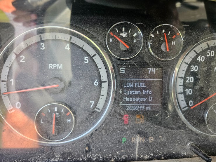 2009-dodge-ram-1500-image-43