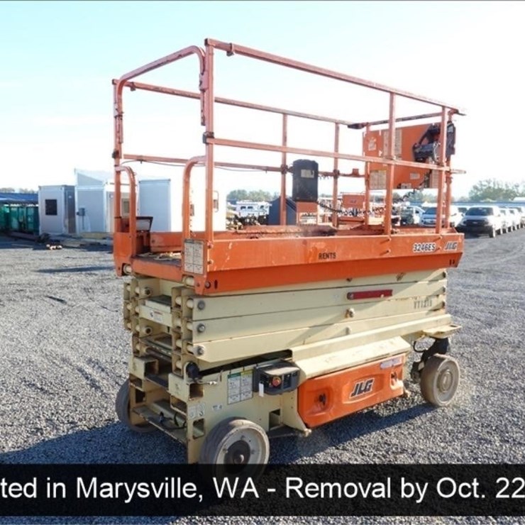 2020 JLG 3246ES