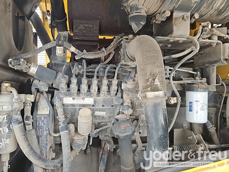 2005-komatsu-wa200-5-image-25