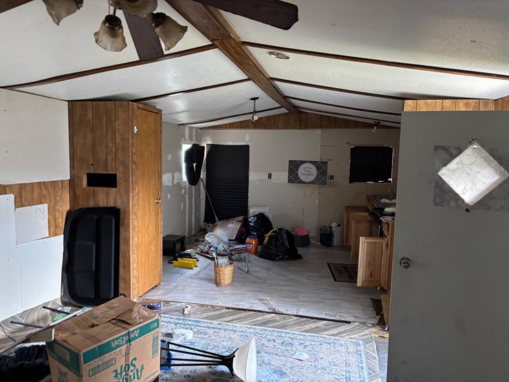 #208-•-mobile-home-image-9