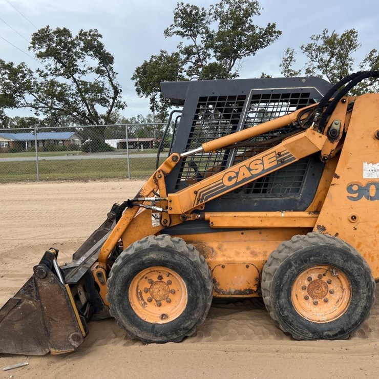 CASE 90 XT
