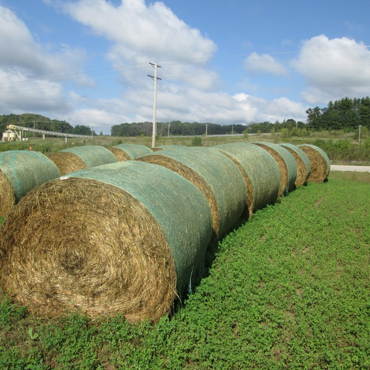 #5033 • (18) Second Crop Round Bales