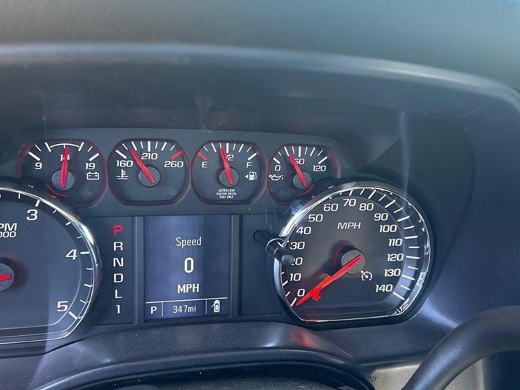 2023-chevrolet-silverado-6500hd-image-45
