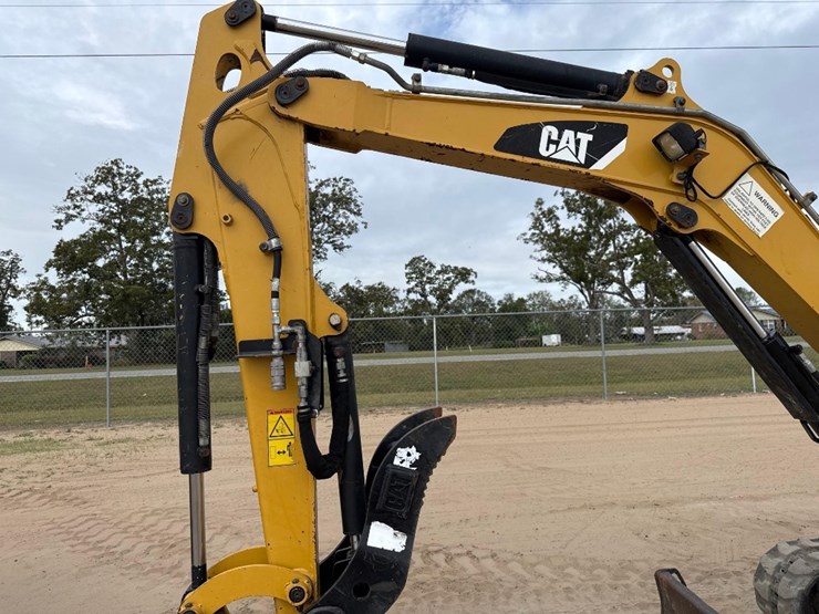2018-caterpillar-303.5e2-cr-image-23