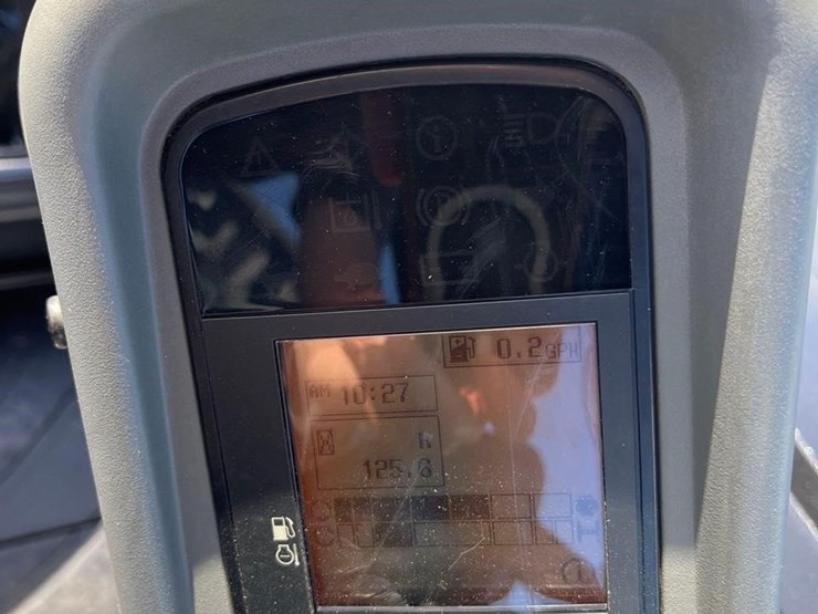 2023-yanmar-vio50-image-18