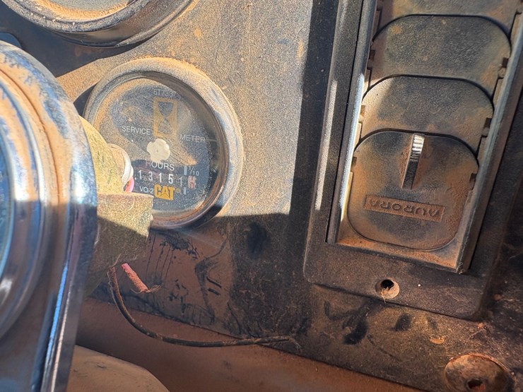 1997-caterpillar-d300e-image-34