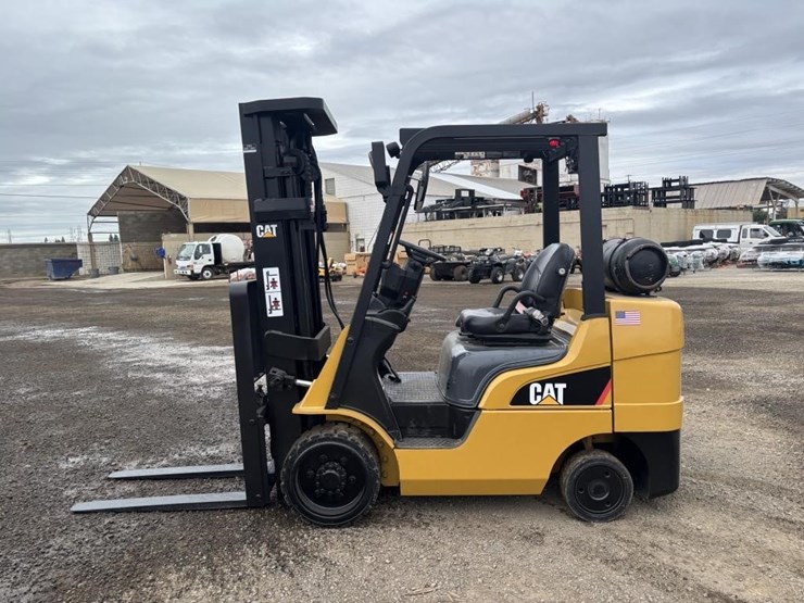 2016-caterpillar-2c6000-image-3