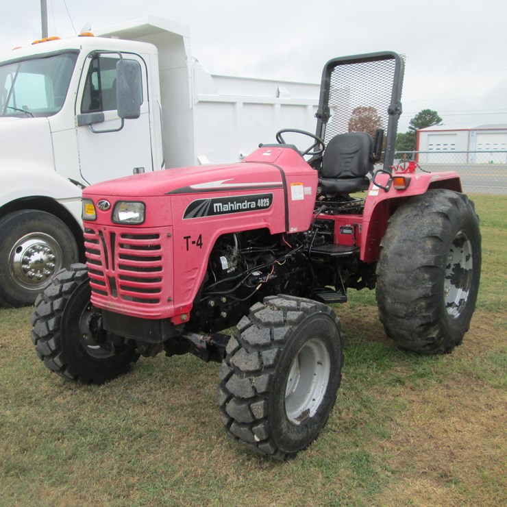MAHINDRA 4025