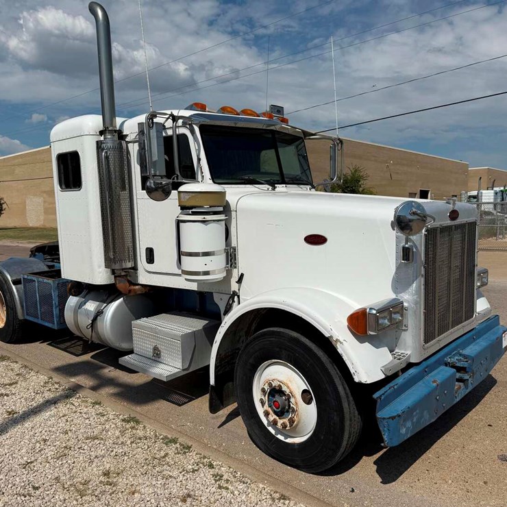 2006 PETERBILT 378