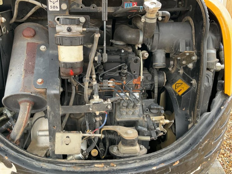 2017-jcb-8029cts-image-17