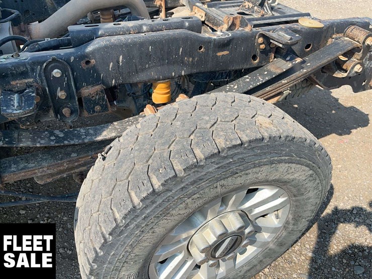 2018-ford-f350-image-18