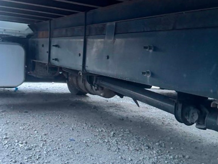 2019-international-durastar-4300-image-10