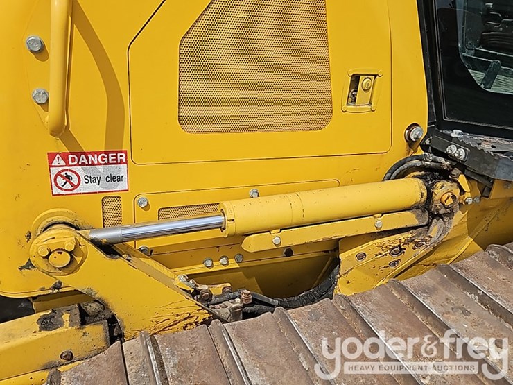 2021-komatsu-d39pxi-24-image-18