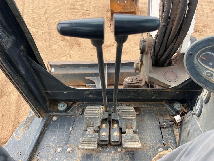 2019-bobcat-e50-image-34