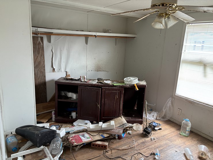 #203-•-magnolia-mobile-home-image-39
