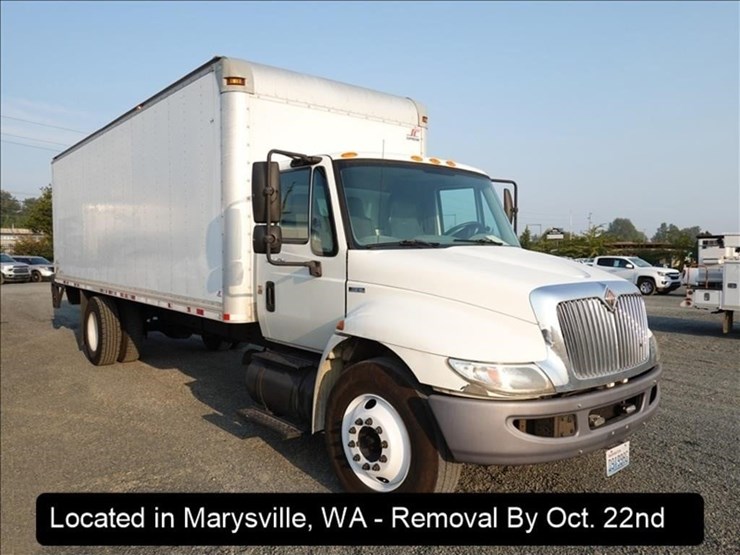 2011-international-durastar-4300-image-19
