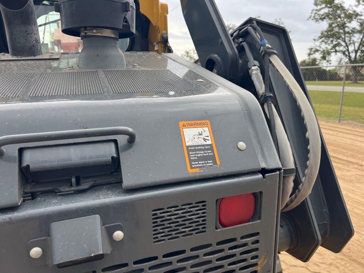 deere-333g-image-23