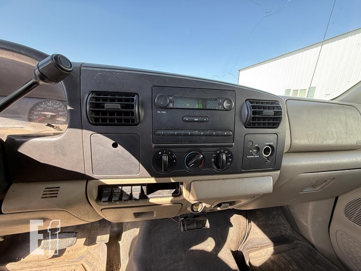 2006-ford-f450-sd-image-9