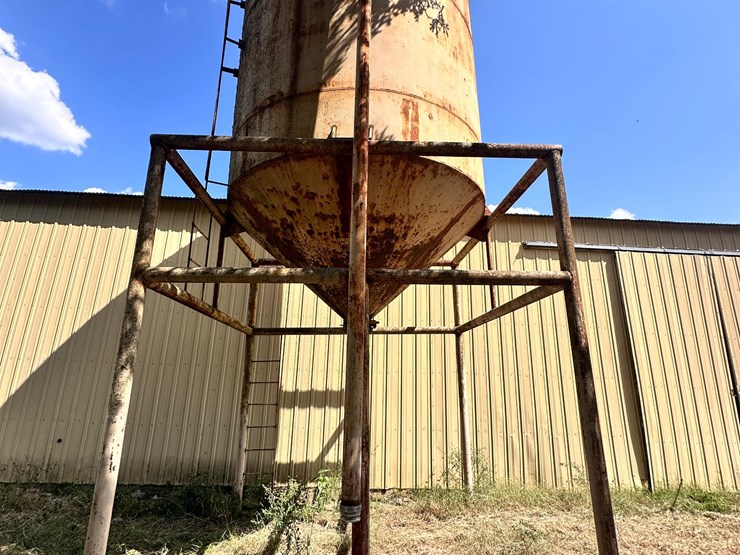 overhead-feed-bunk-image-1