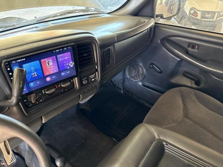 2002-gmc-sierra-2500hd-image-22