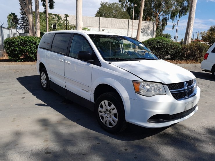 dodge-caravan-image-1