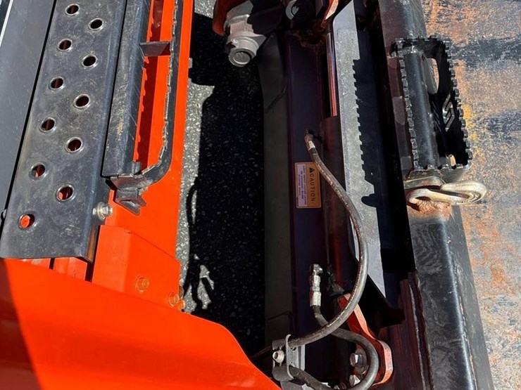 2021-kubota-svl97-2-image-5