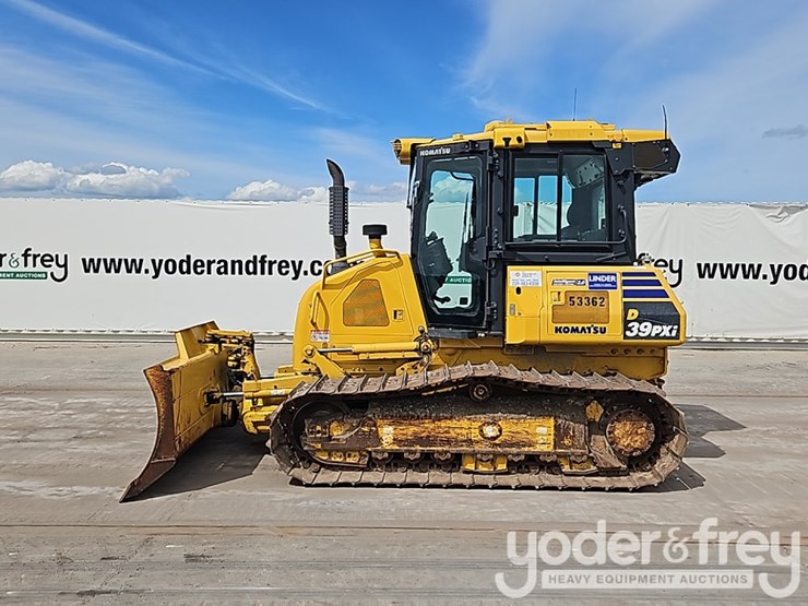 2021-komatsu-d39pxi-24-image-3