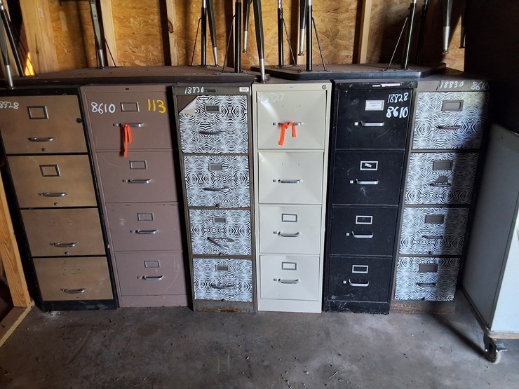 #501-•-lot-of-6-4-drawer-file-cabinets-image-1