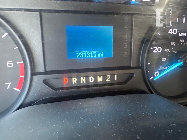 2018-ford-f350-xl-image-26