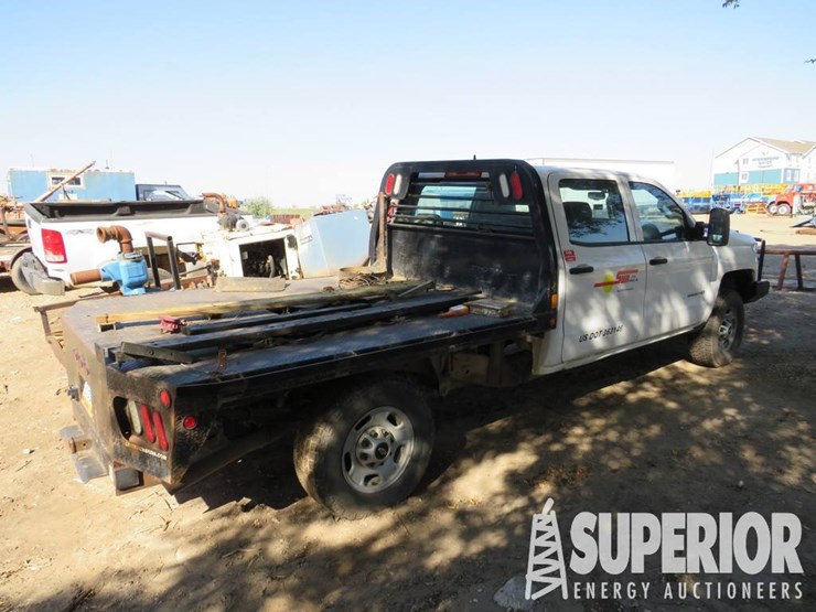 2016-chevrolet-2500hd-image-3
