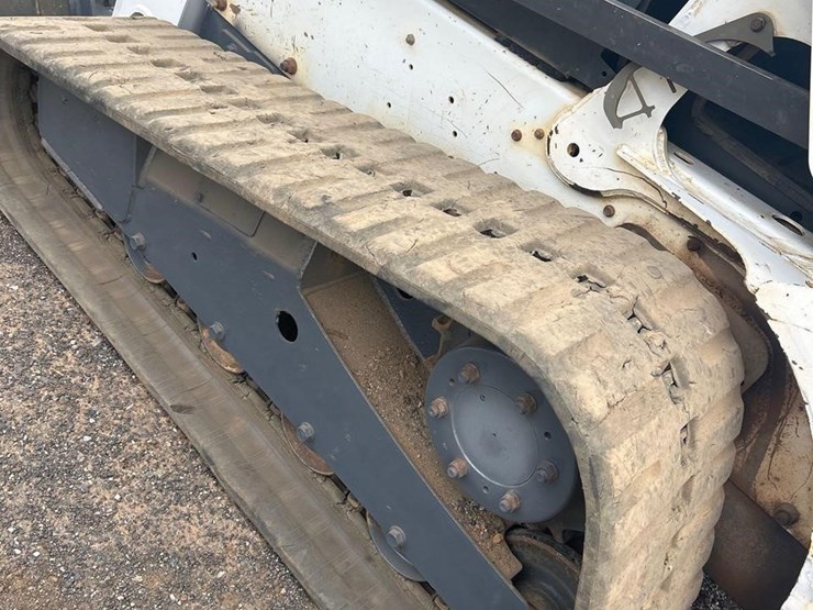 2012-bobcat-t650-image-6