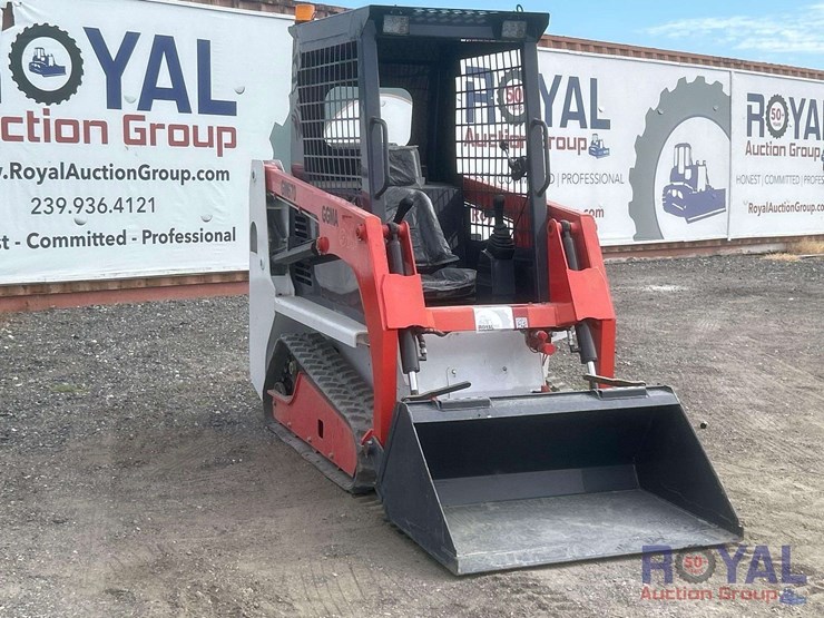 2025-ggma-gm670-compact-track-loader-skid-steer-image-2