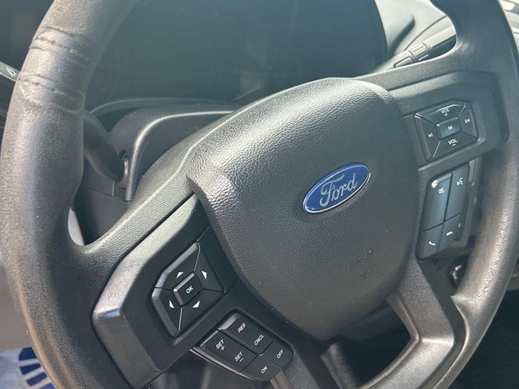 2019-ford-f350-xl-image-33