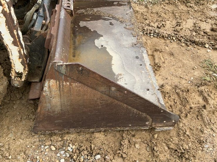 2008-bobcat-t190-image-14
