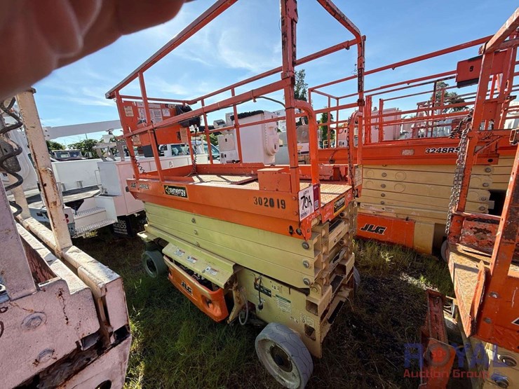 2018-jlg-3246es-image-4
