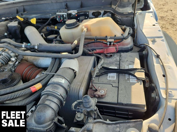 2016-ford-f550-image-24