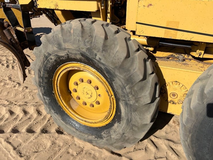 1998-caterpillar-12h-image-10