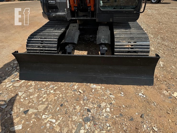 2021-hitachi-zx135us-6-image-11