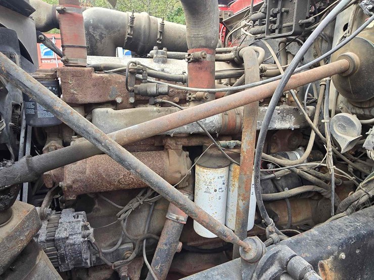 1989-mack-rd690sx-image-10