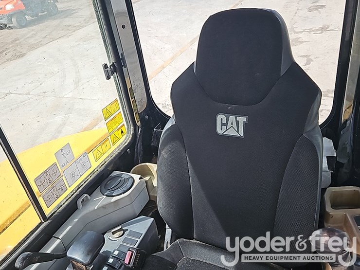 caterpillar-305cr-image-32