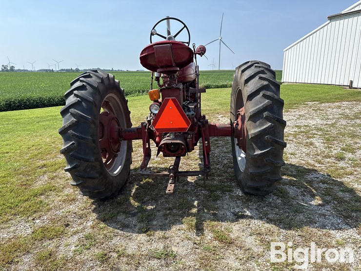 1954-farmall-super-m-ta-2wd-tractor-image-6
